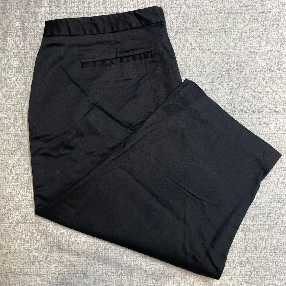 Worthington Black Modern Fit Capri Pants Women’s Size 16P